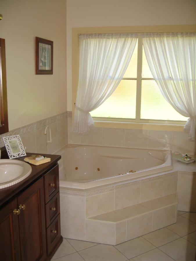 Bed and Breakfast Pericoe Retreat Dubbo Exterior foto